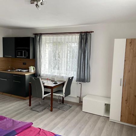 Apartmány Marjánka Jenisovice  Exterior foto